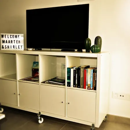 Sun 104 Wifi Free Lägenhet