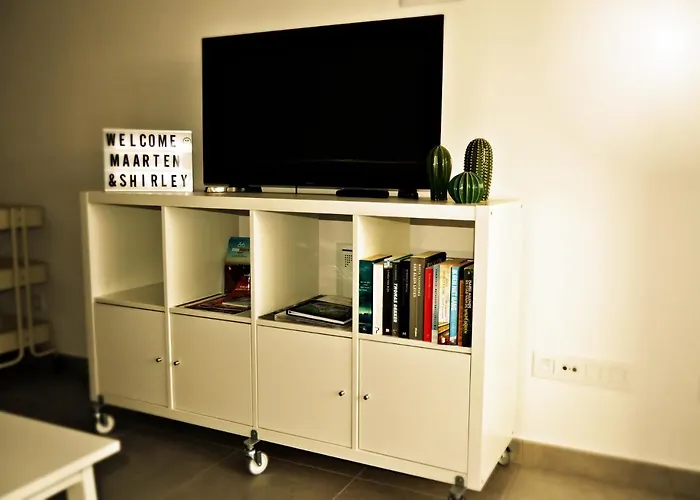 Sun 104 Wifi Free Lägenhet